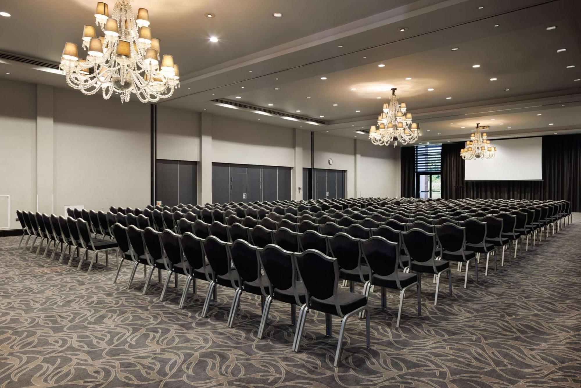 Hotel Hilton London Syon Park Brentford Zewnętrze zdjęcie